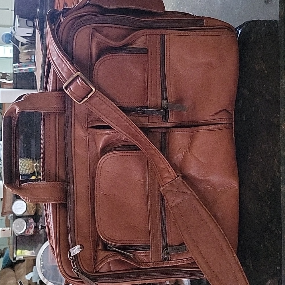 Leather computer business czse